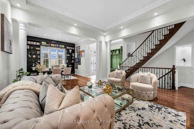 Additional image 6 of 9 Louvre Circ