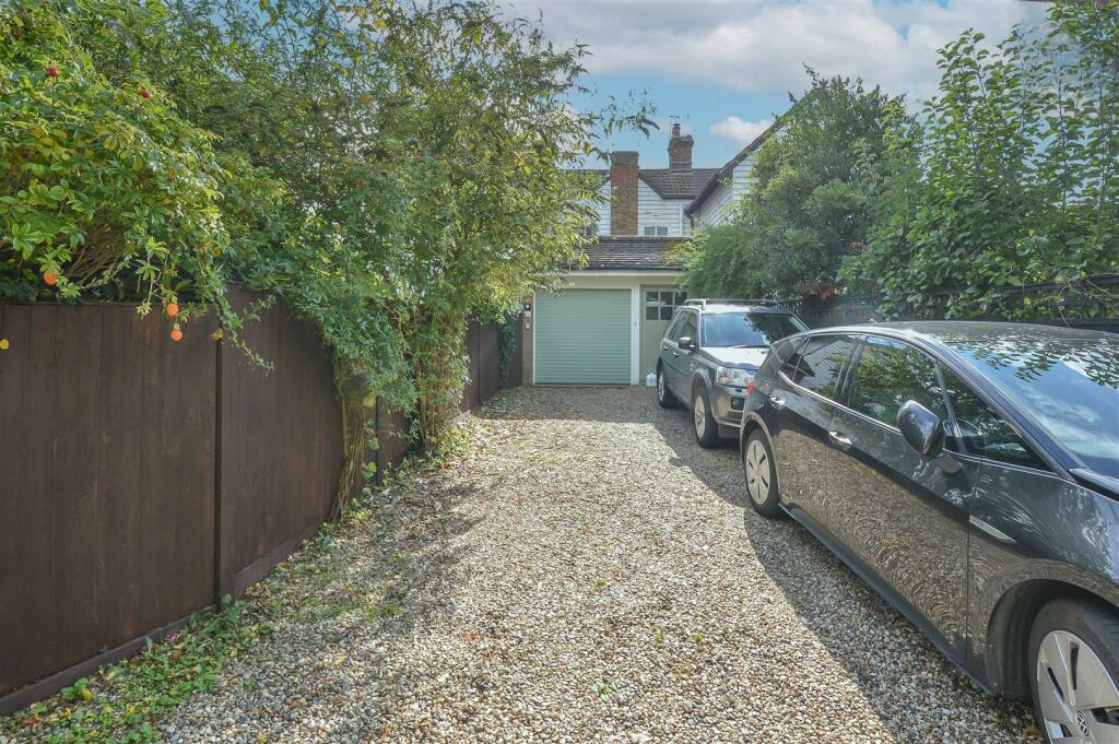 Additional image 25 of Middle Road, Ingrave, Brentwood