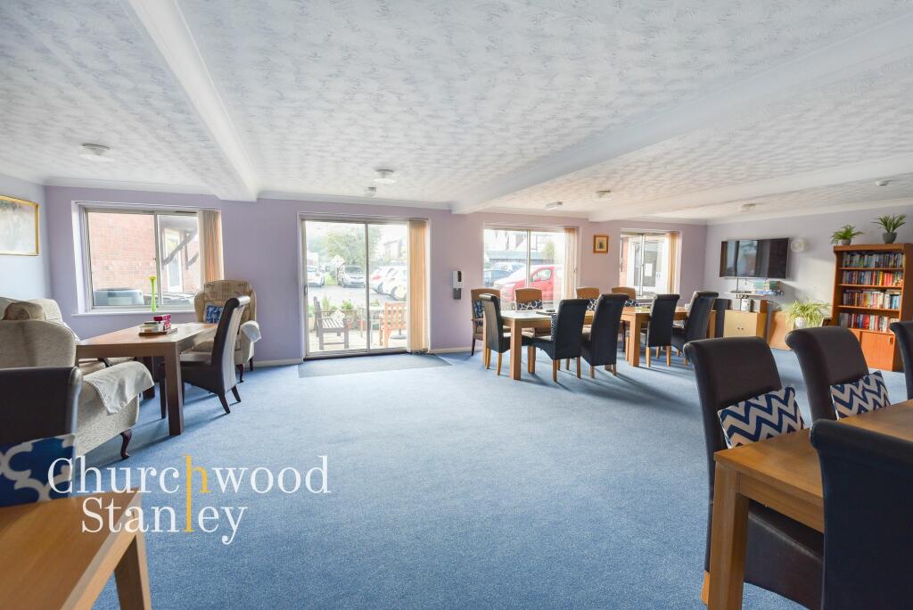 Additional image 8 of North Street, Walton On The Naze, CO14