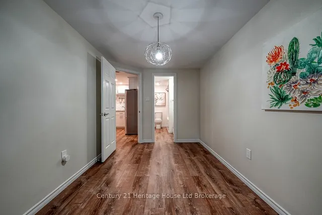 Additional image 33 of 703 Robert Ferrie Dr