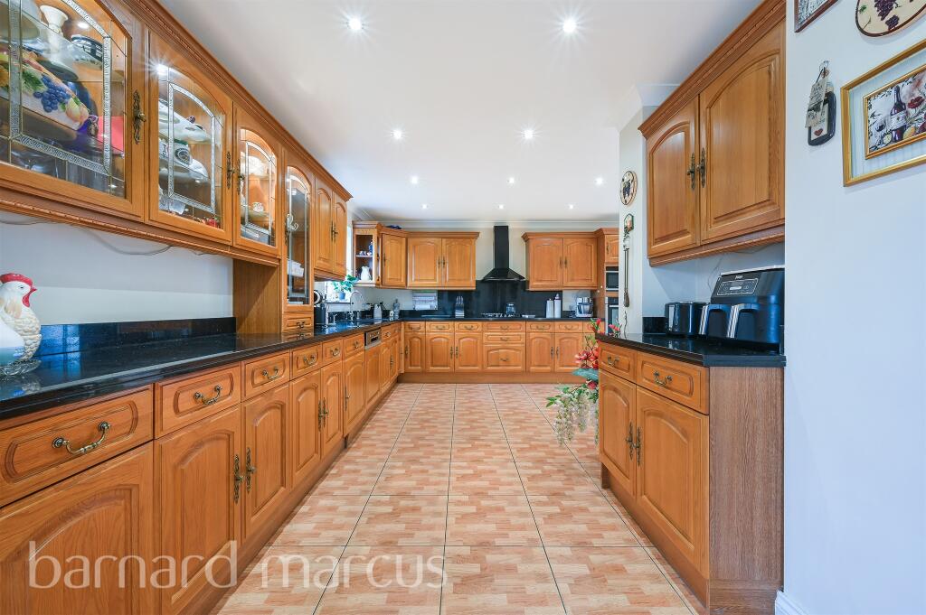 Additional image 3 of Sunnymead Avenue, Mitcham