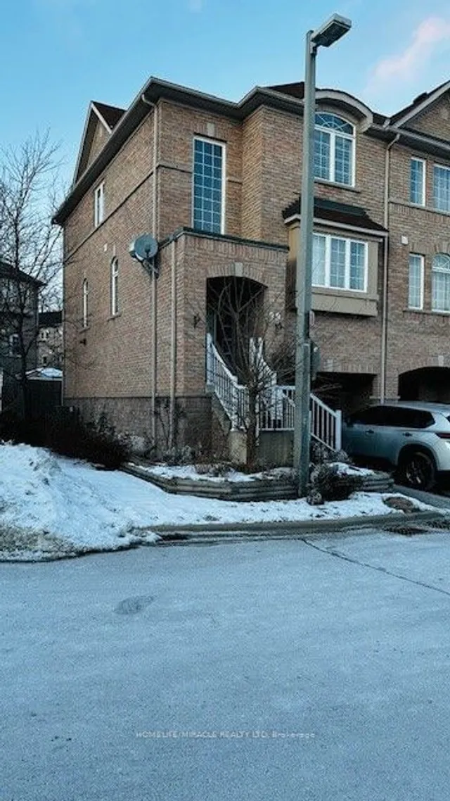 Additional image 2 of 99 Bernard Ave