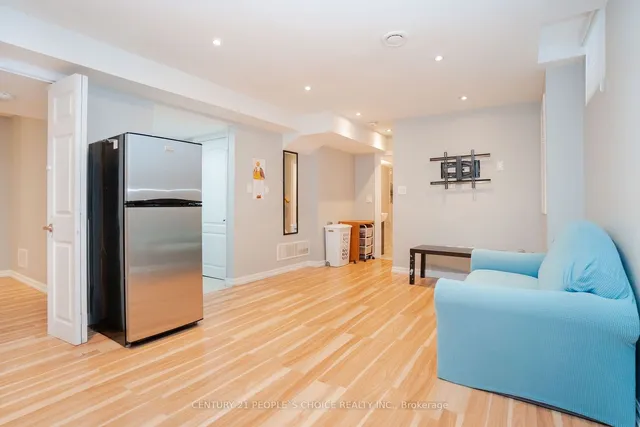 Additional image 35 of 10 Clenston Rd