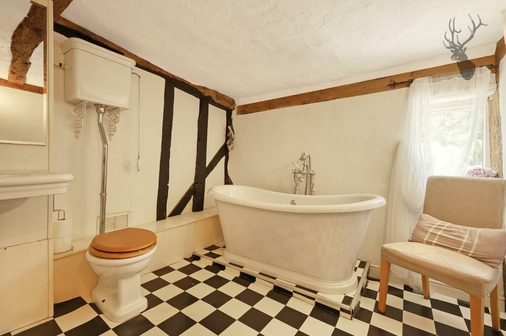 Additional image 16 of Poplar Row, Theydon Bois, Epping
