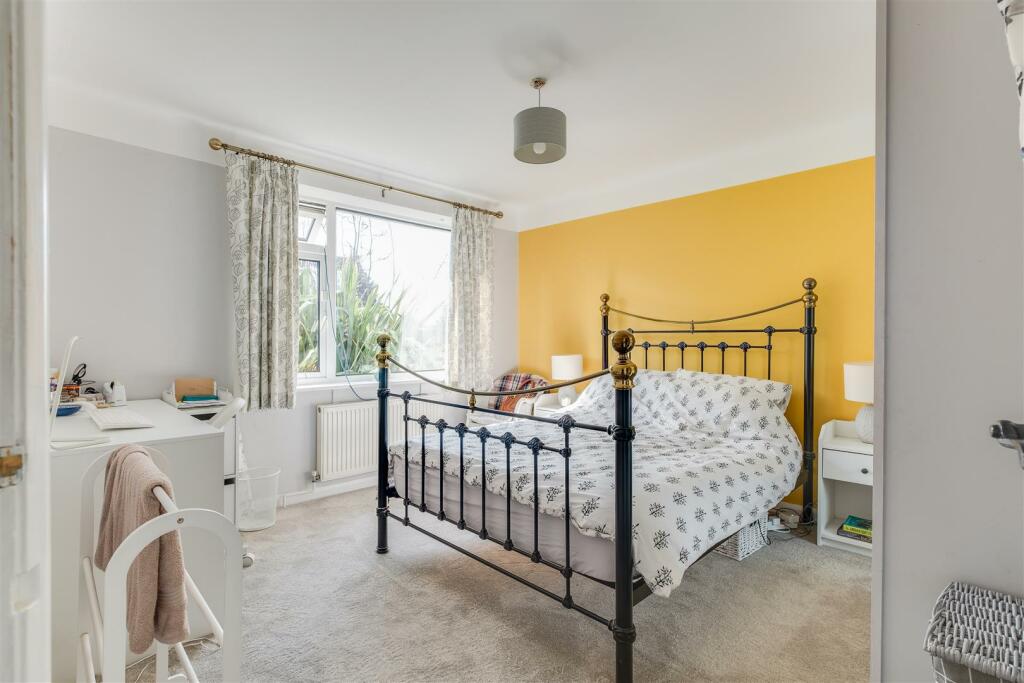 Additional image 14 of Victoria Road, Little Neston, NESTON