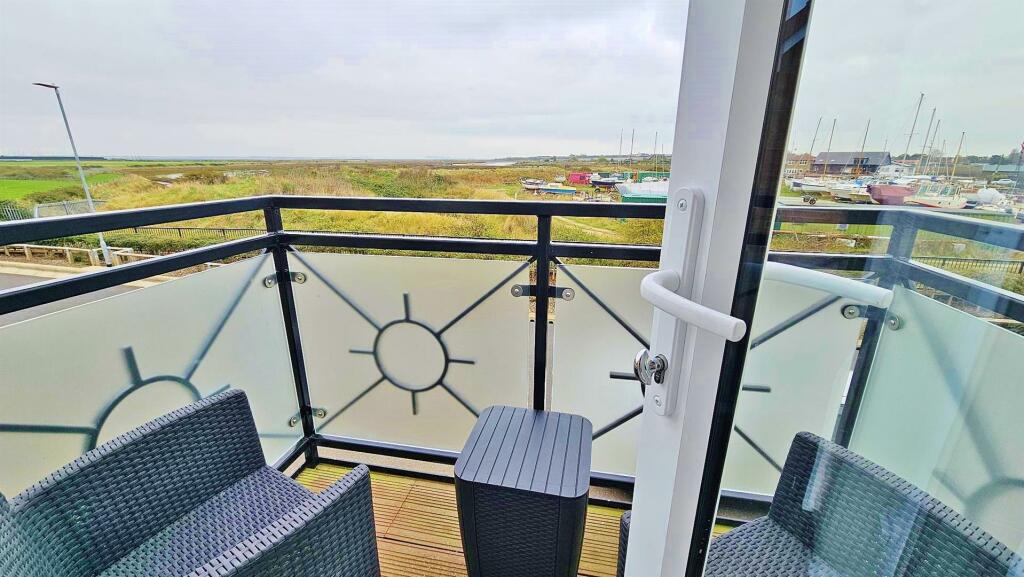 Additional image 18 of Secret Waters, Walton On The Naze