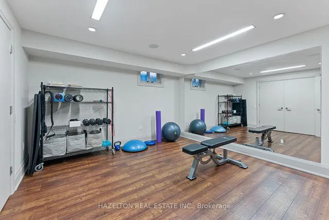 Additional image 34 of 97 Strathallan Blvd