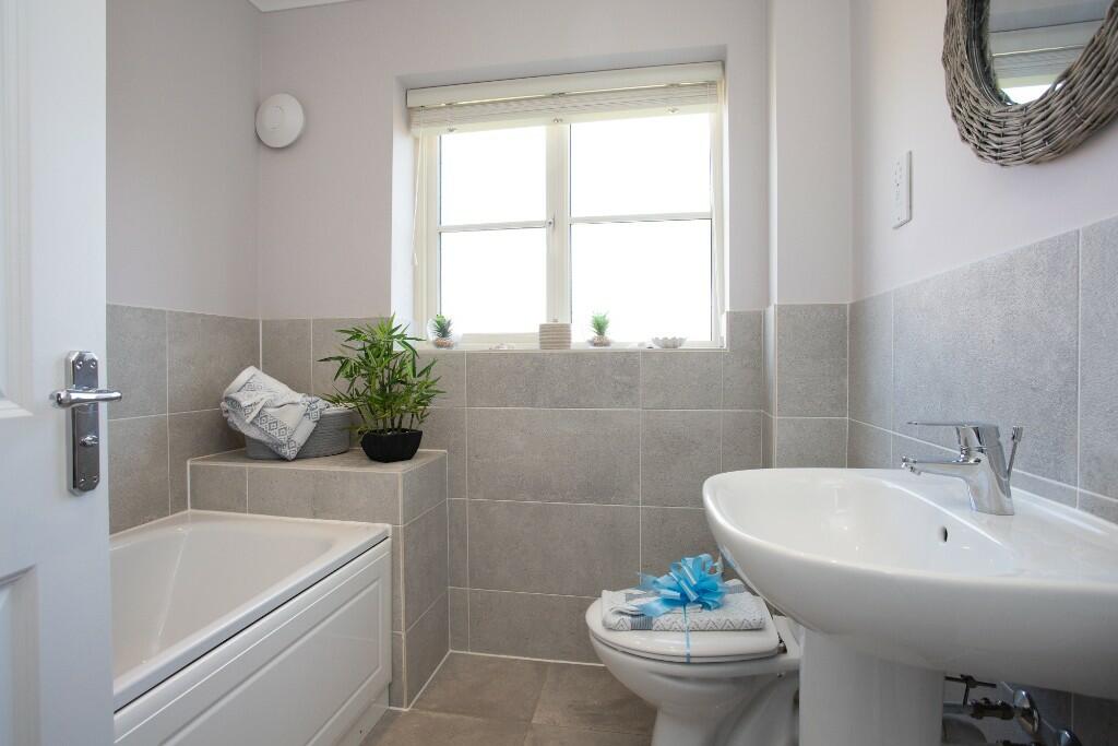 Additional image 13 of River Reach,
Mistley,
Manningtree,
Essex,
CO11 2FL