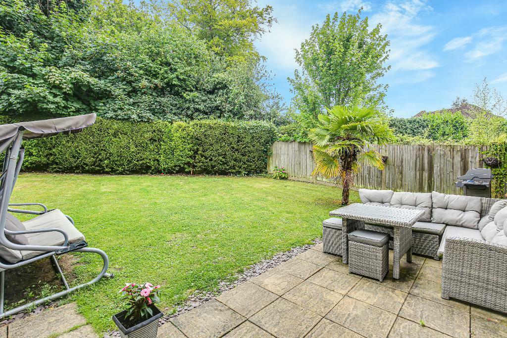 Additional image 6 of Searchwood Heights, Warlingham, CR6 9GE