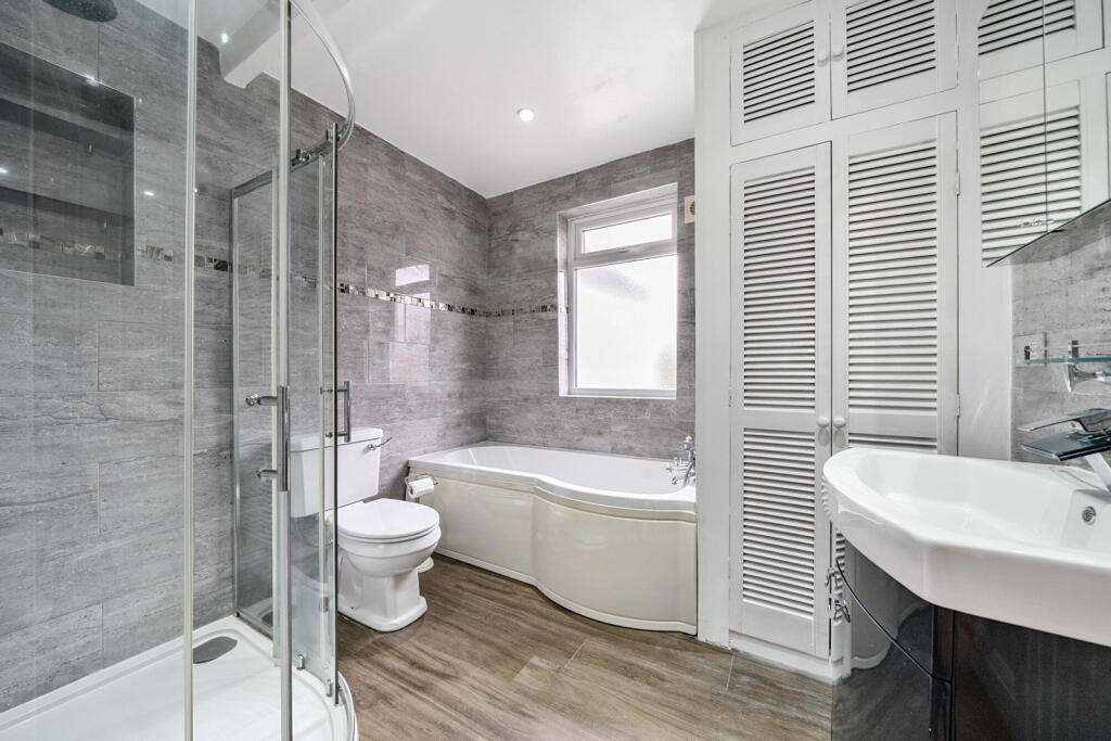 Additional image 18 of Ridgemount Avenue, Croydon