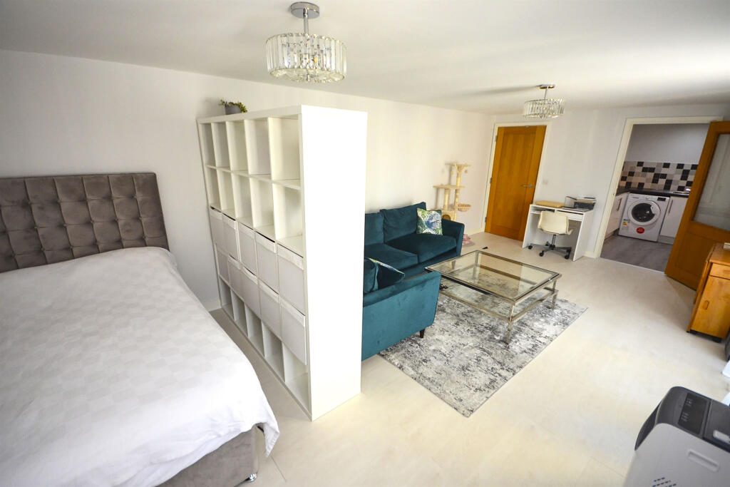 Additional image 4 of Fairfield Road, Braintree