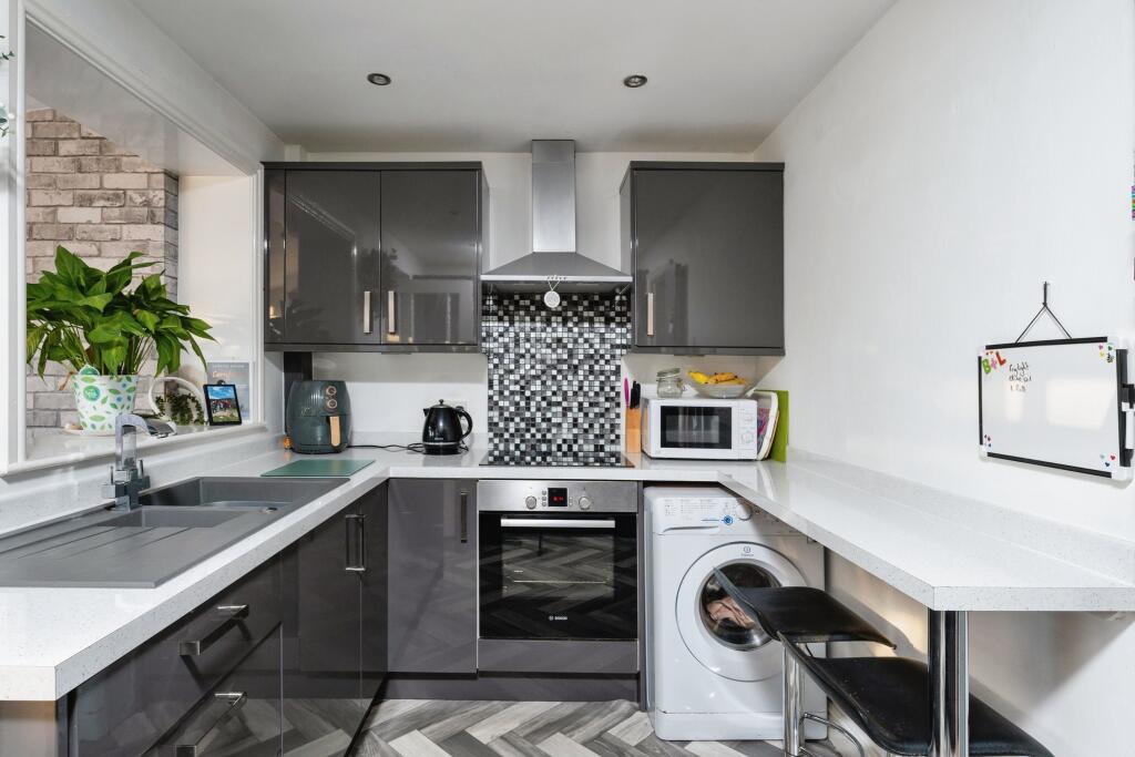 Additional image 9 of Ann Close, Ellesmere Port, Cheshire, CH66