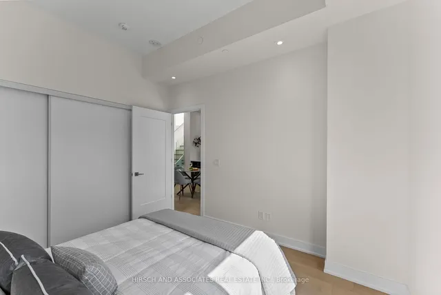 Additional image 18 of 840 St Clair Ave Unit 904