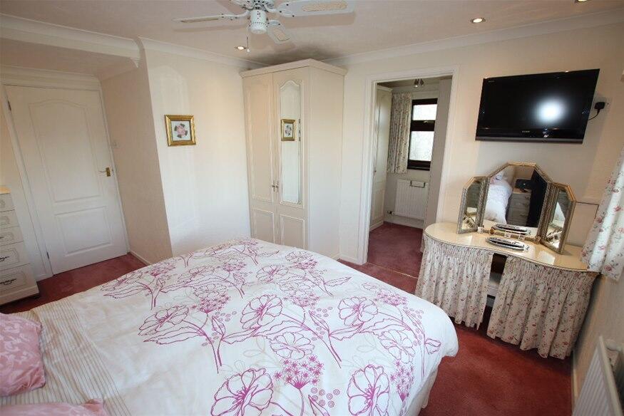 Additional image 17 of Manor Way, Holland on Sea, CO15