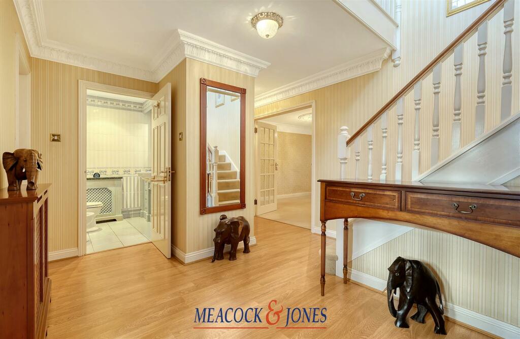 Additional image 5 of Hutton Gate, Hutton Mount, Brentwood