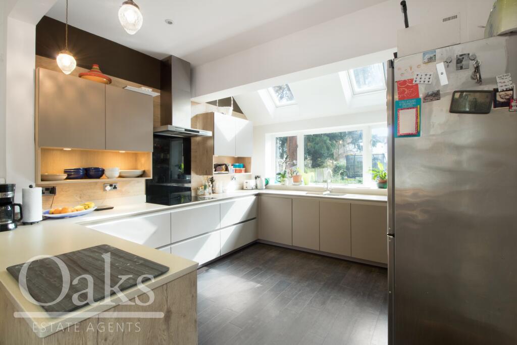 Additional image 2 of Northampton Road, Addiscombe