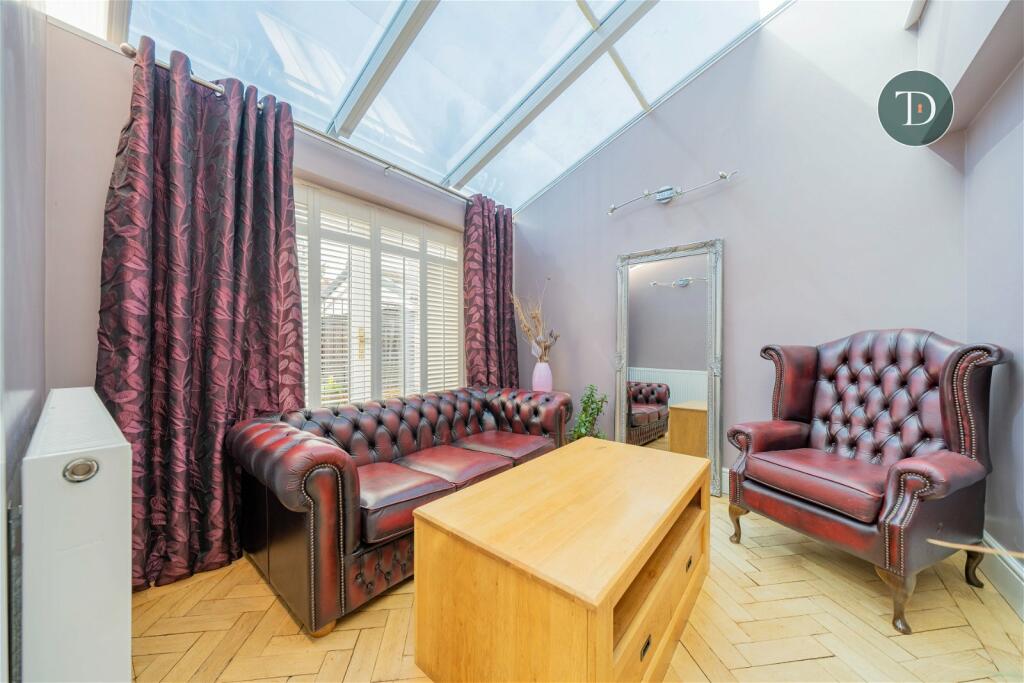 Additional image 6 of Park Drive, Whitby, Ellesmere Port, CH65