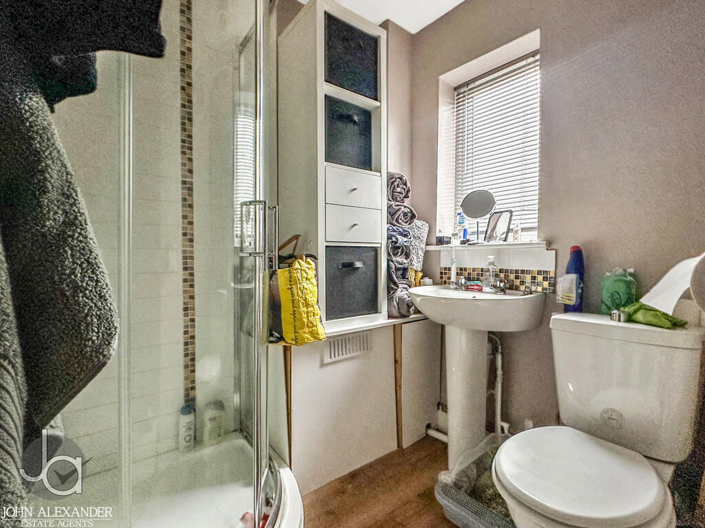 Additional image 6 of Kinlett Close, Highwoods