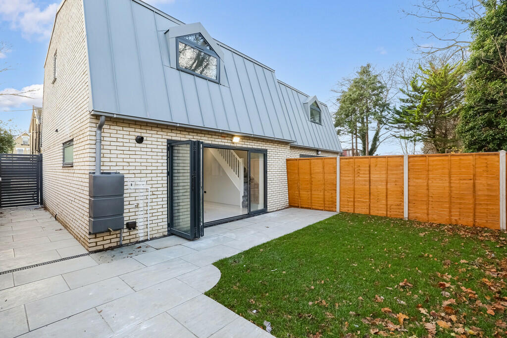 Additional image 11 of Dunheved Road North, Thornton Heath