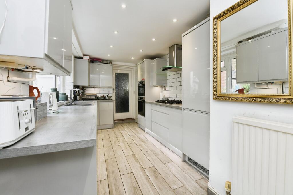 Additional image 18 of Cross Road, Maldon, Essex, CM9