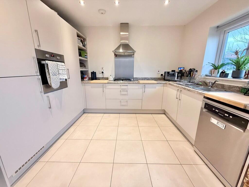 Additional image 8 of New Lincoln Road, Ellesmere Port, Cheshire, CH65