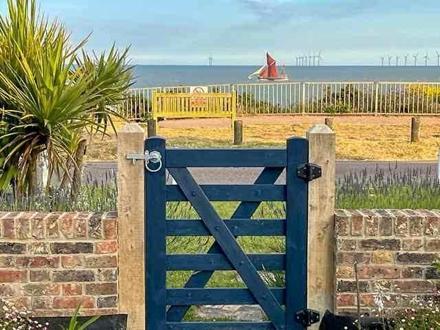 Additional image 4 of The Esplanade, Holland on Sea