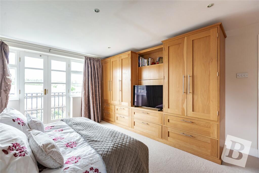 Additional image 19 of Nags Head Lane, Brentwood, Essex, CM14