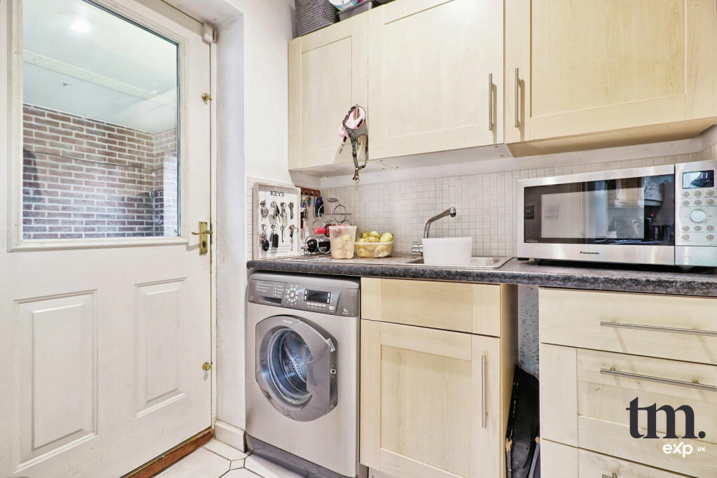 Additional image 7 of Coopers Crescent, Great Notley, Braintree, CM77 7DG