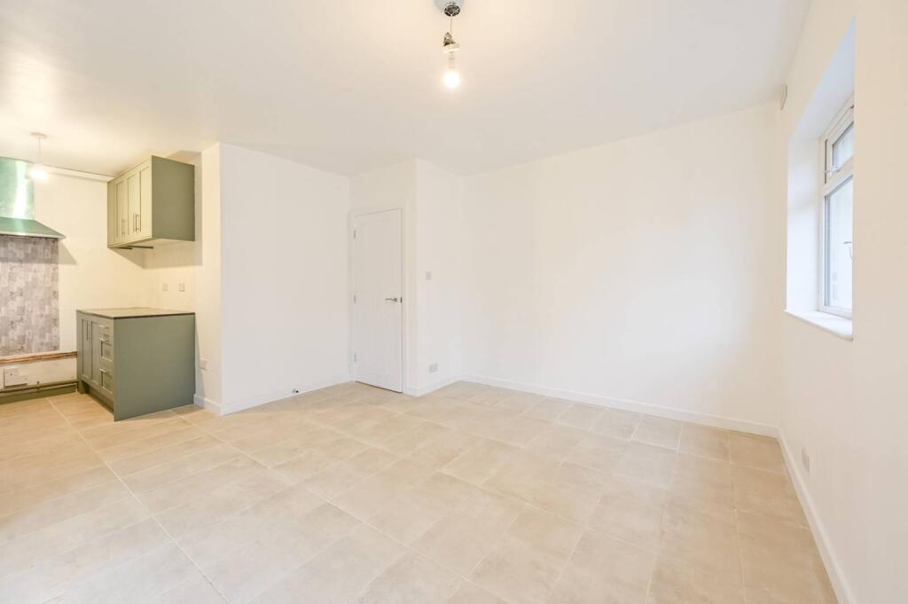 Additional image 5 of Ridge Road, Mitcham, CR4