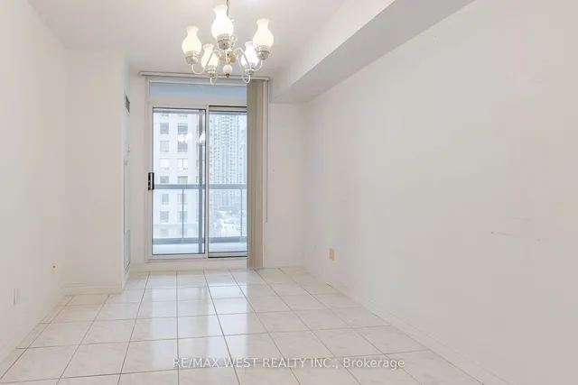 Additional image 16 of 28 Empress Ave Unit 1011