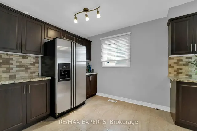 Additional image 10 of 10 Cassander Cres