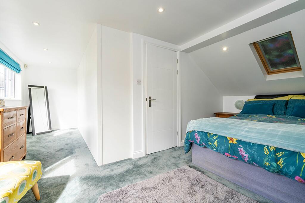 Additional image 17 of Peter Street, Stock, CM4