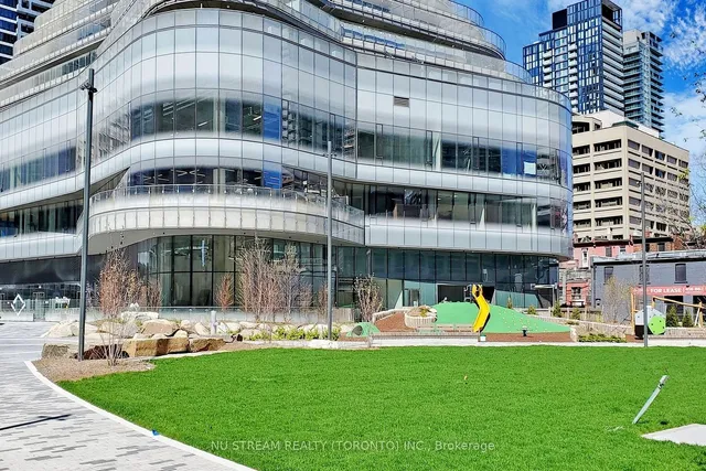 Additional image 20 of 11 Wellesley St W Unit 509