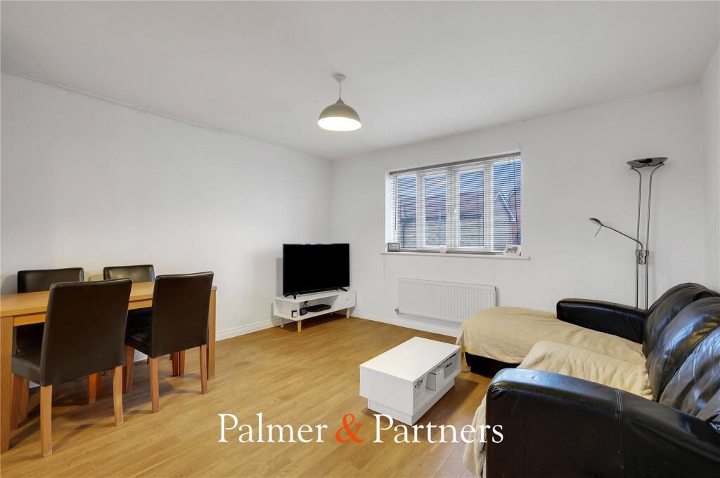 Additional image 5 of Lungley Rise, Colchester, Essex, CO2