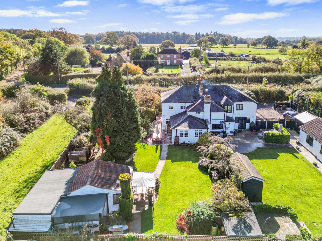 Additional image 29 of Coxtie Green Road, Pilgrims Hatch, Brentwood