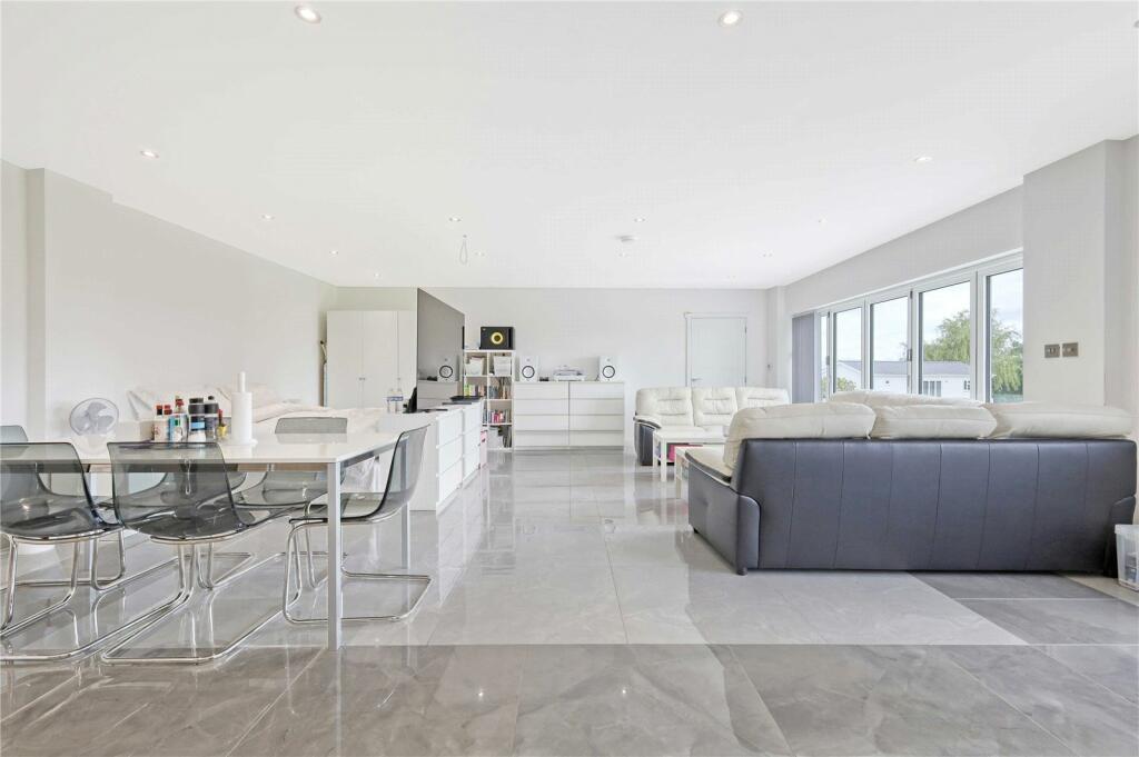 Additional image 25 of Stock Lane, Ingatestone, CM4