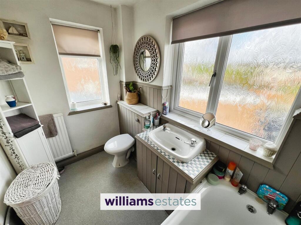 Additional image 18 of Parc Hendy, Mold