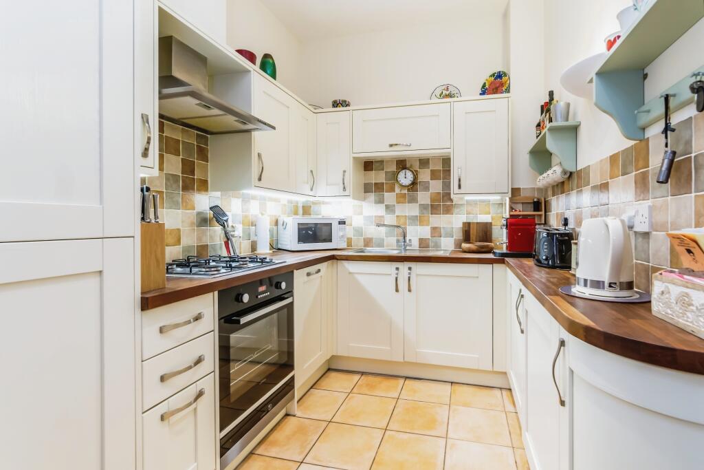 Additional image 10 of Coldstream Road, Caterham, Surrey, CR3