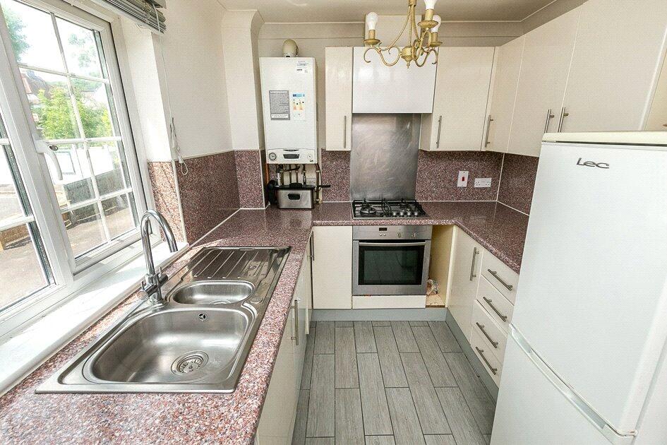 Additional image 9 of Woodstock Road, Coulsdon, CR5