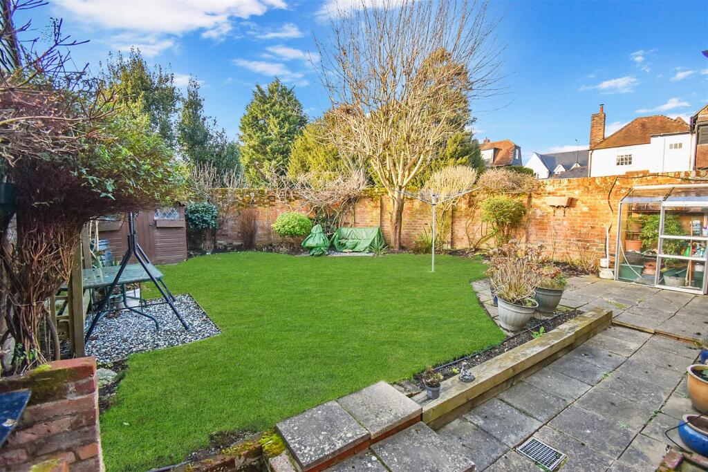 Additional image 4 of Copt Hill, Danbury