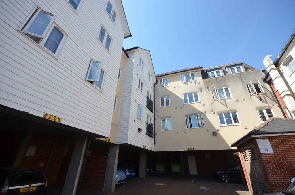 Additional image 9 of Fairfield Road, Braintree