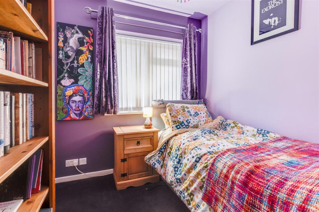 Additional image 21 of The Quillet, Neston