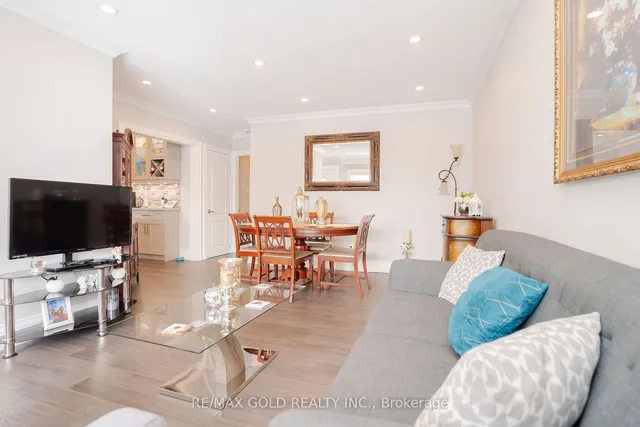 Additional image 8 of 15 Castlemore Dr