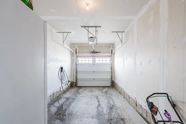 Additional image 40 of 144 Rising Hill Rdge