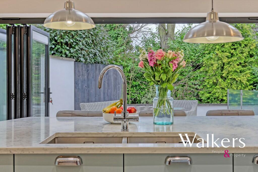 Additional image 9 of West Park Crescent, Billericay