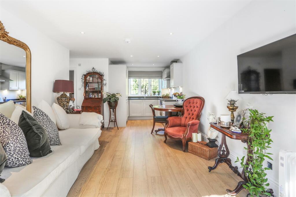 Additional image 21 of Hazelwood Lane, Chipstead