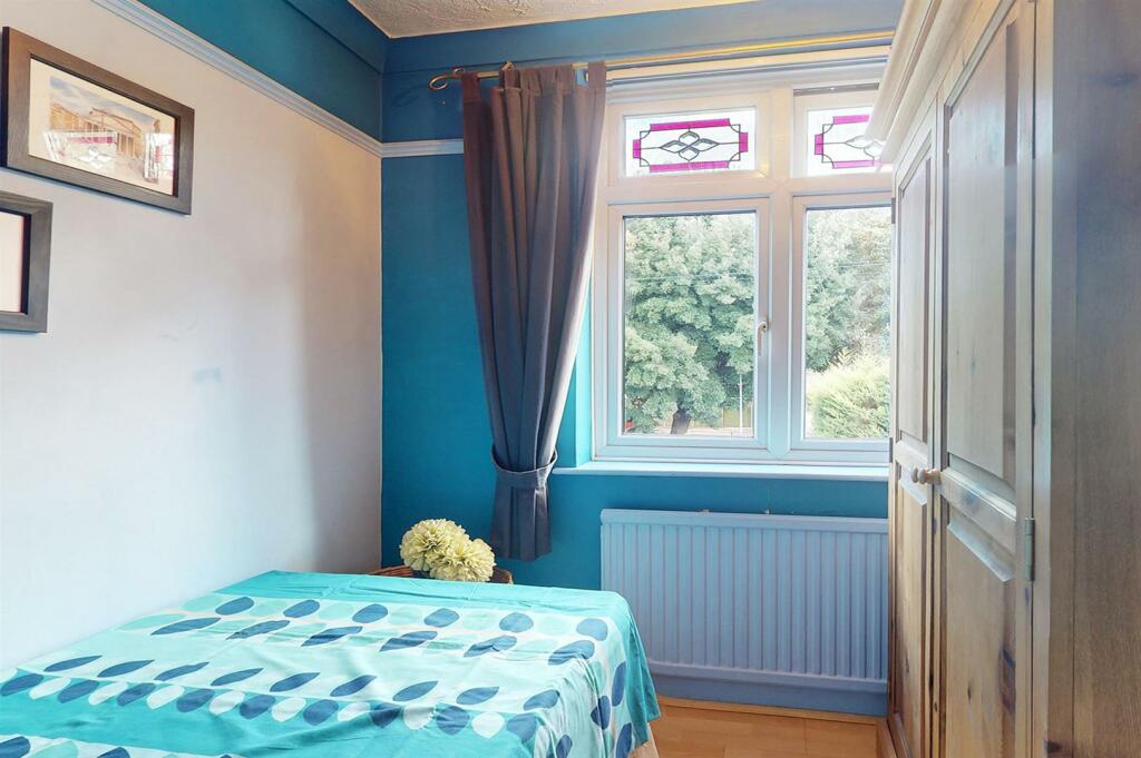 Additional image 17 of Straight Road, Colchester