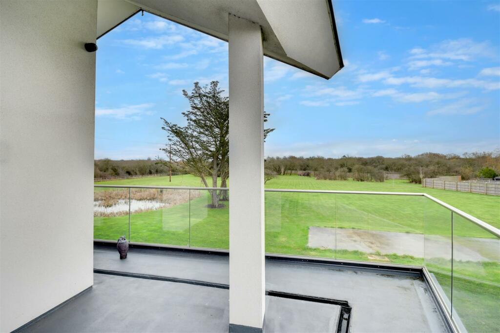 Additional image 32 of Sea View Parade, Mayland, Chelmsford