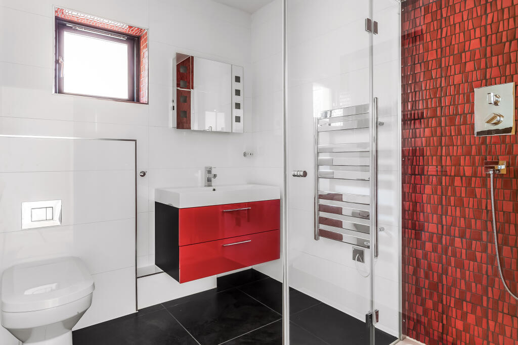 Additional image 7 of Westhall Road, Warlingham, Surrey