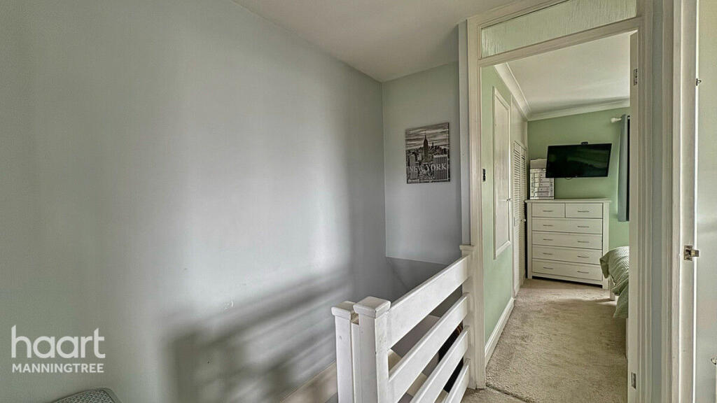 Additional image 6 of Nash Close, Manningtree